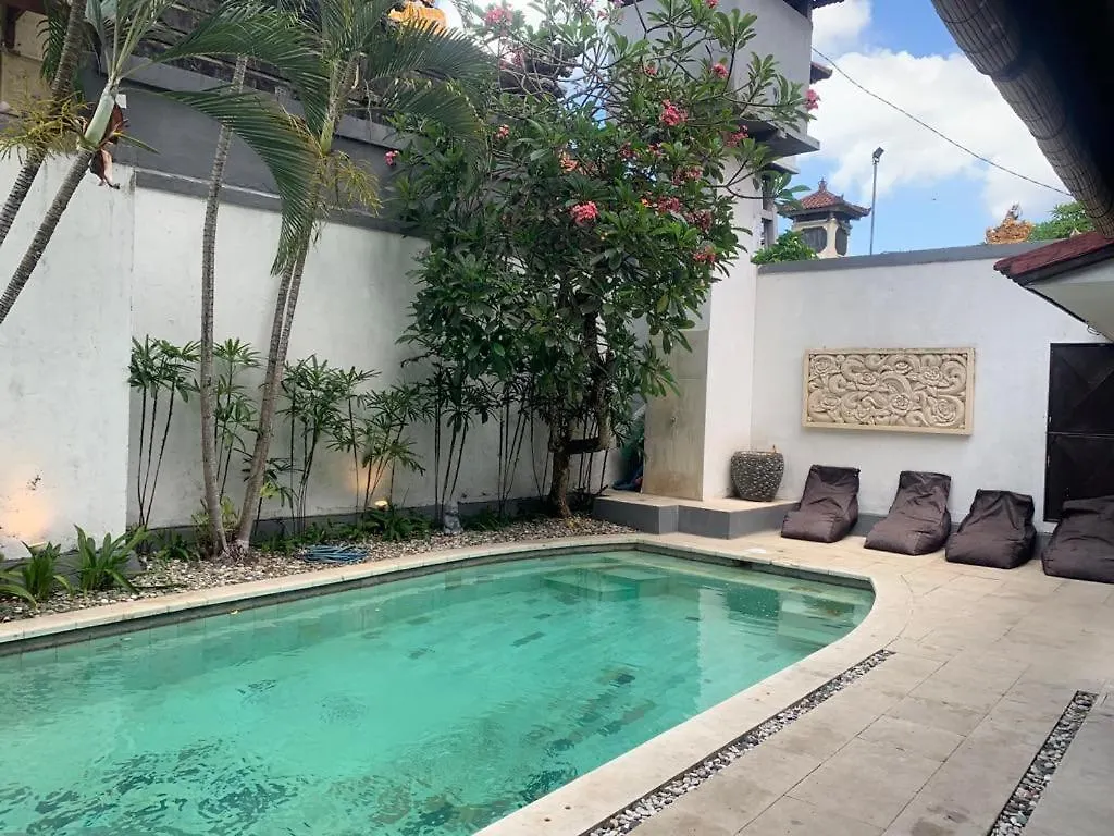 Villa Gardenia - 6 Bedrooms With Pool In Seminyak