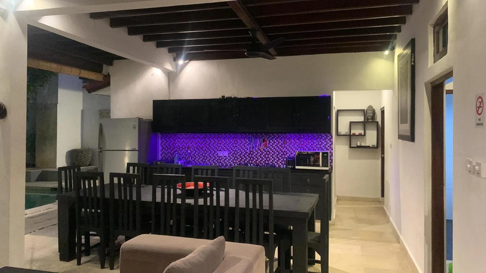 Villa Gardenia - 6 Bedrooms With Pool In Seminyak